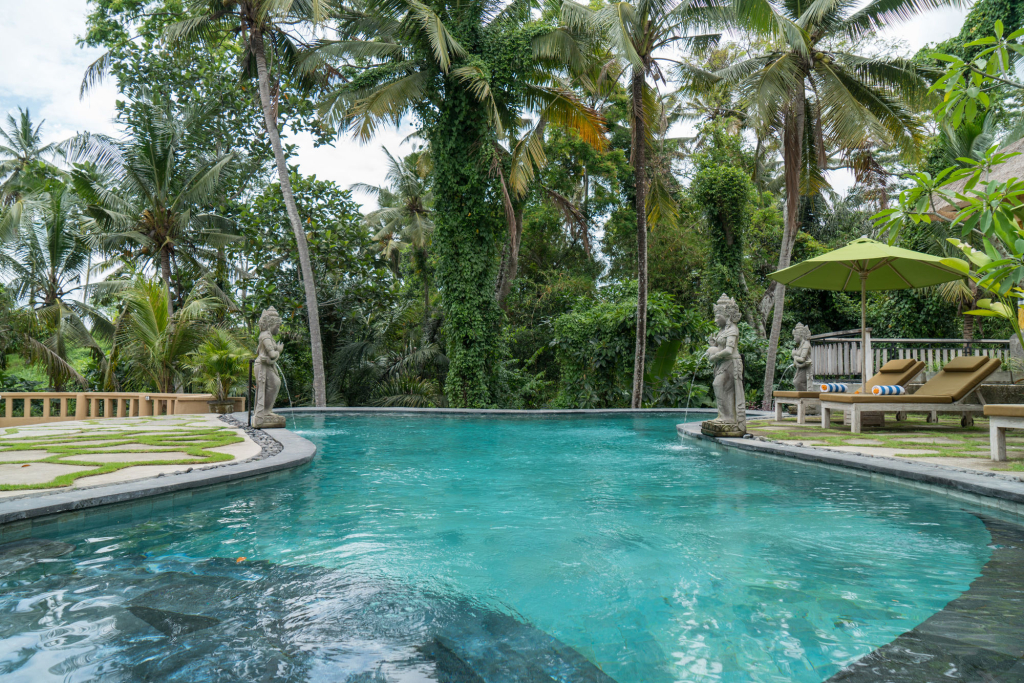 Mesari Hotel - Rice Terrace Retreat with Pool & Restaurant