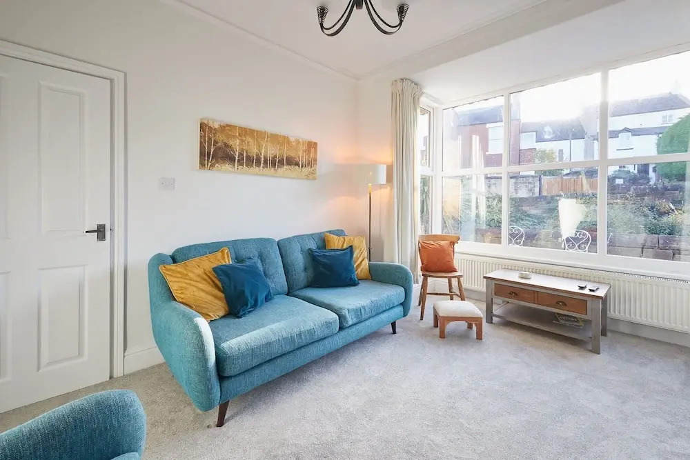 Host Stay Prospect Retreat