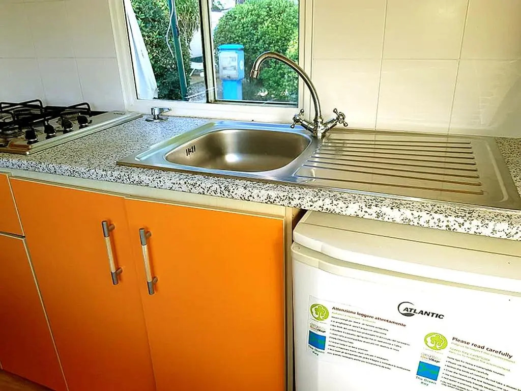 Italian Holidays Mobile house in Ameglia
