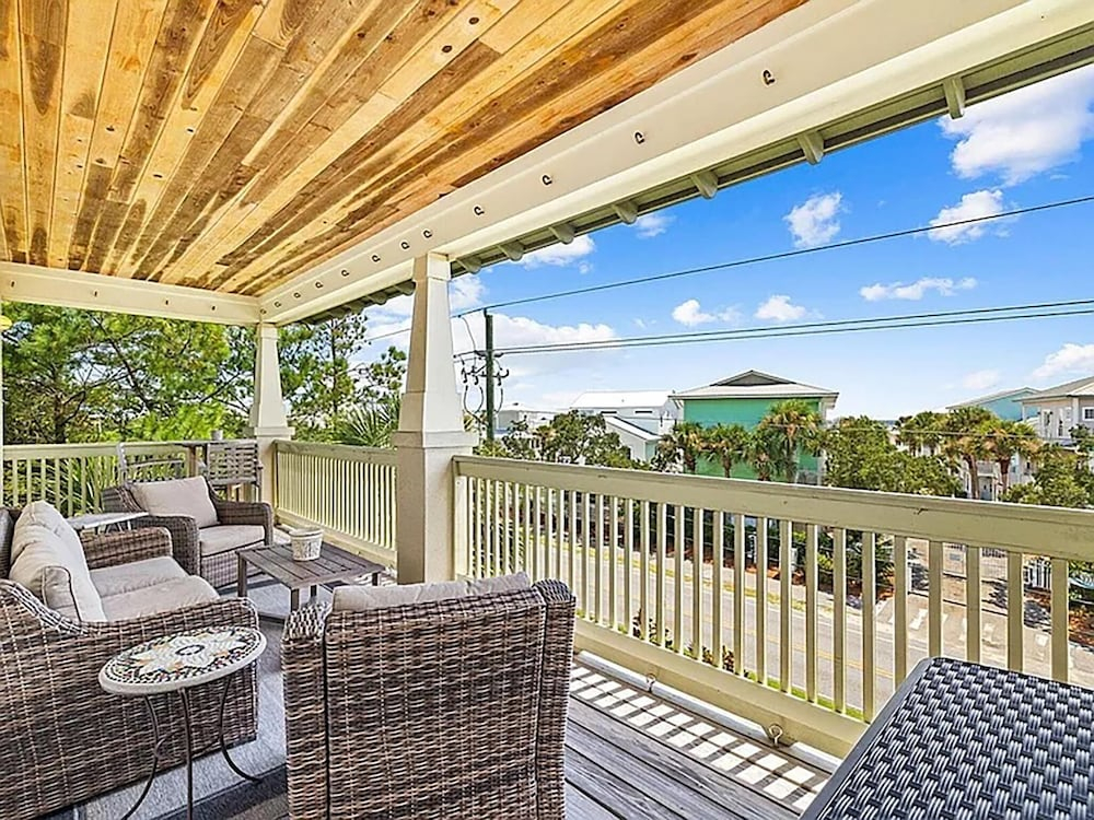 Grand Isle Condo 306