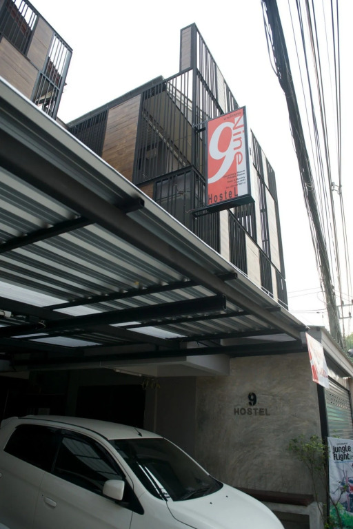 9 Hostel