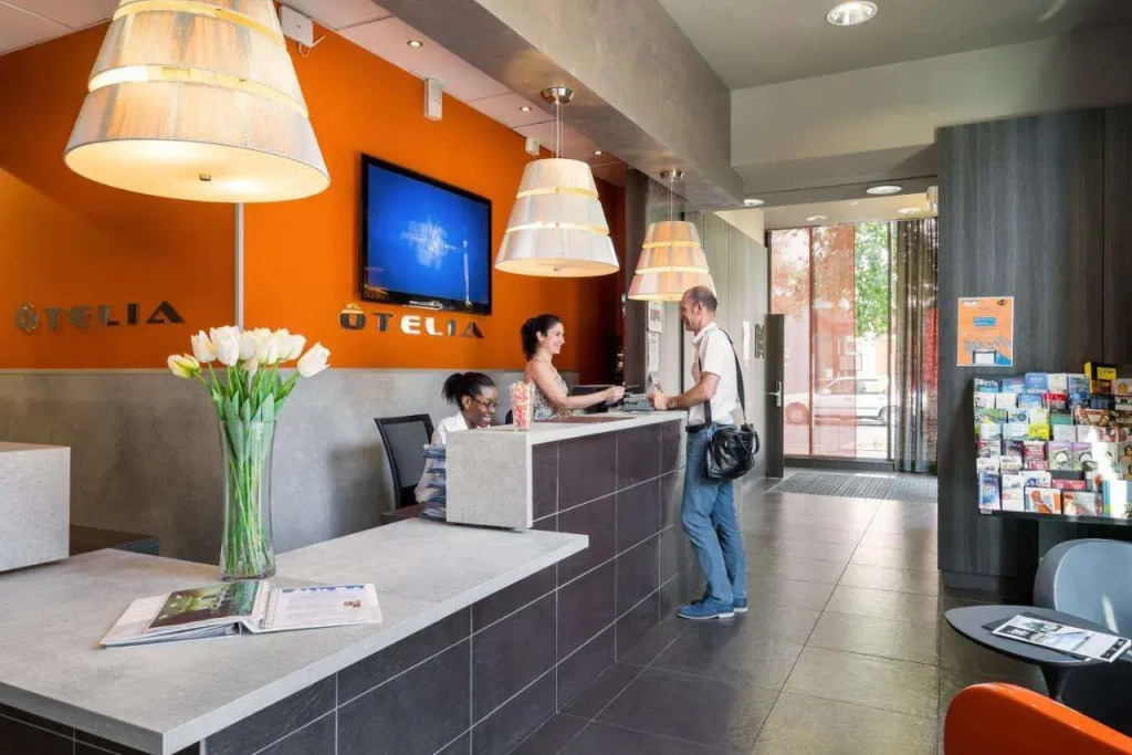 B&B HOME Lyon Centre Berthelot
