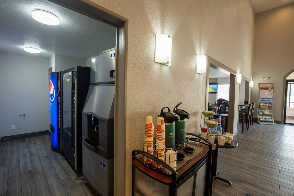 Quality Inn & Suites Portage Central