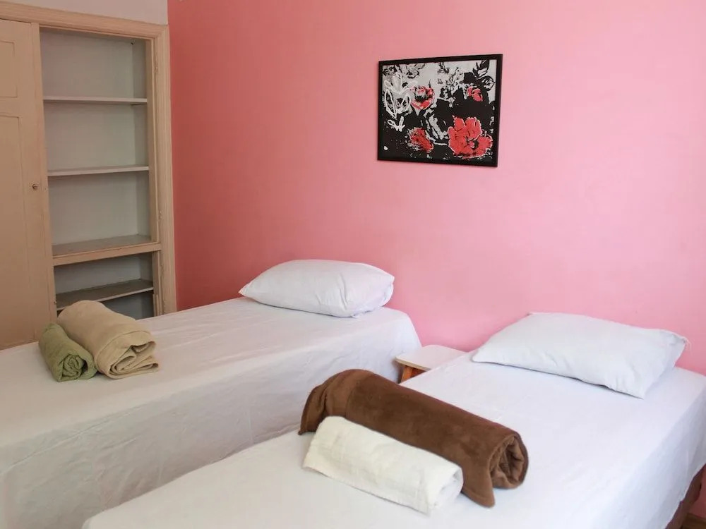 Samba Rooms Hostel