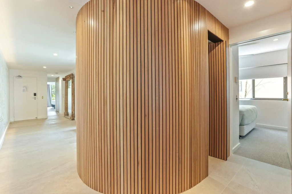 La Mer Apartment #10