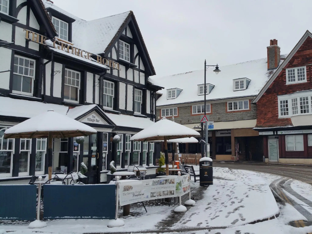 The George Hotel