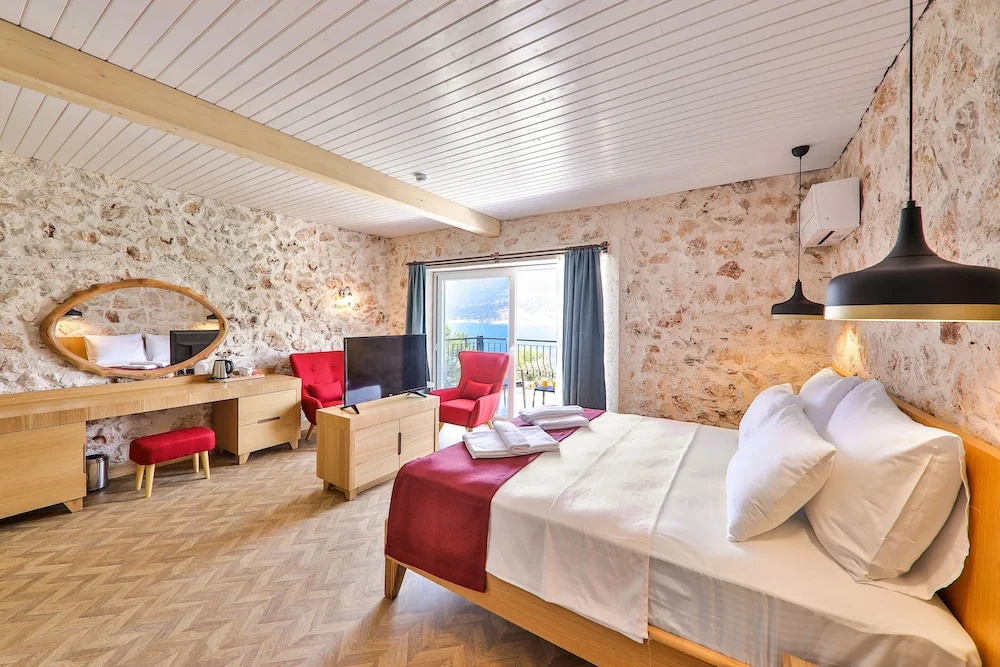 Atalante Hotel
