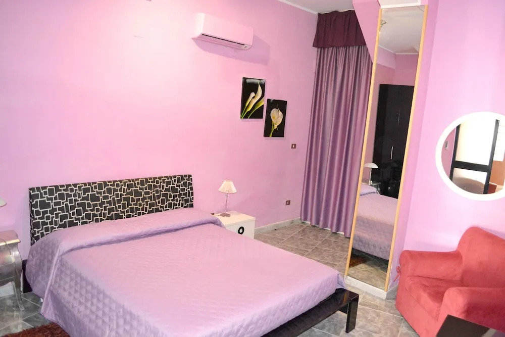 Apartment With 2 Bedrooms in Reggio Calabria - 2 km From the Beach