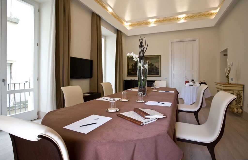 Tivoli Palazzo 1880 Lecce Hotel