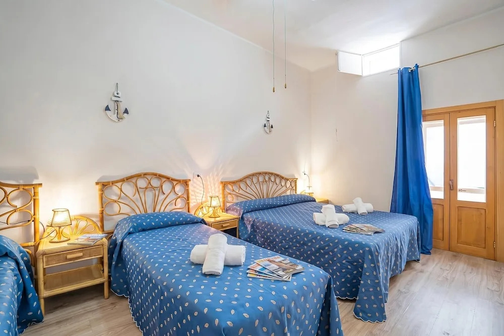 Brezza Apartment Near The Sea
