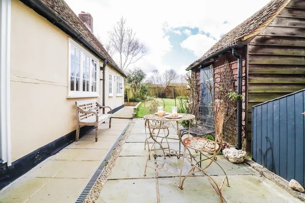 Charming Period Cottage With Free Wifi