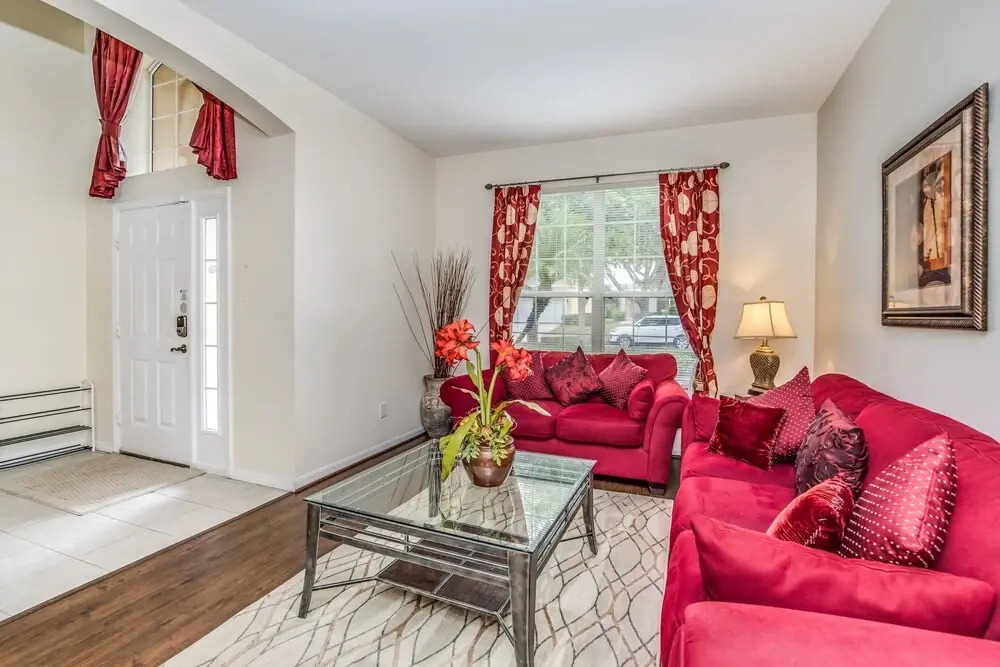 2615 Emerald Island
