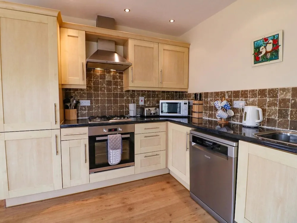 3 Coach House Mews