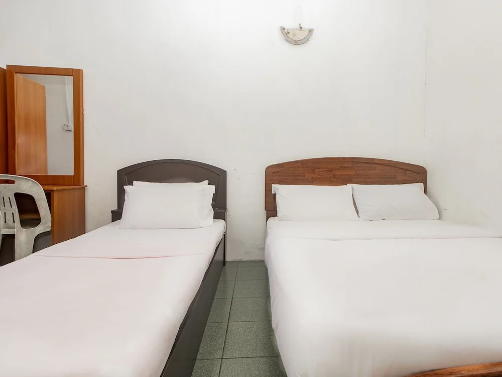 To Day Hotel by OYO Rooms