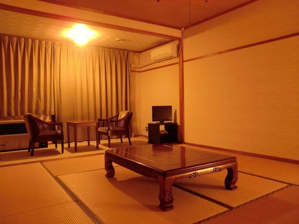 Daisen White Palace