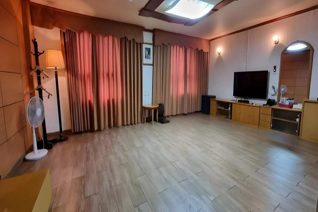 Kyungha Spa Hotel