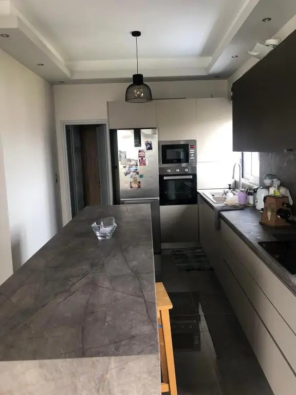 Brand new apt in Anavisos with sea view