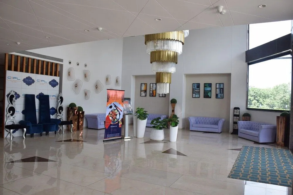 Hotel Vilasa International