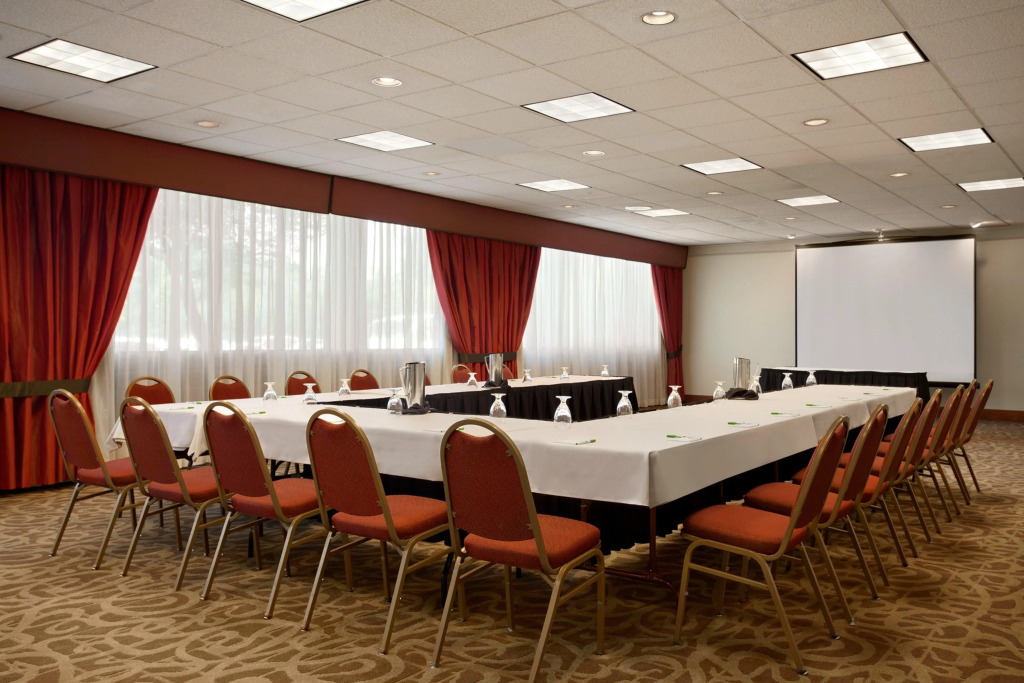 Holiday Inn Portland-Airport I-205 by IHG