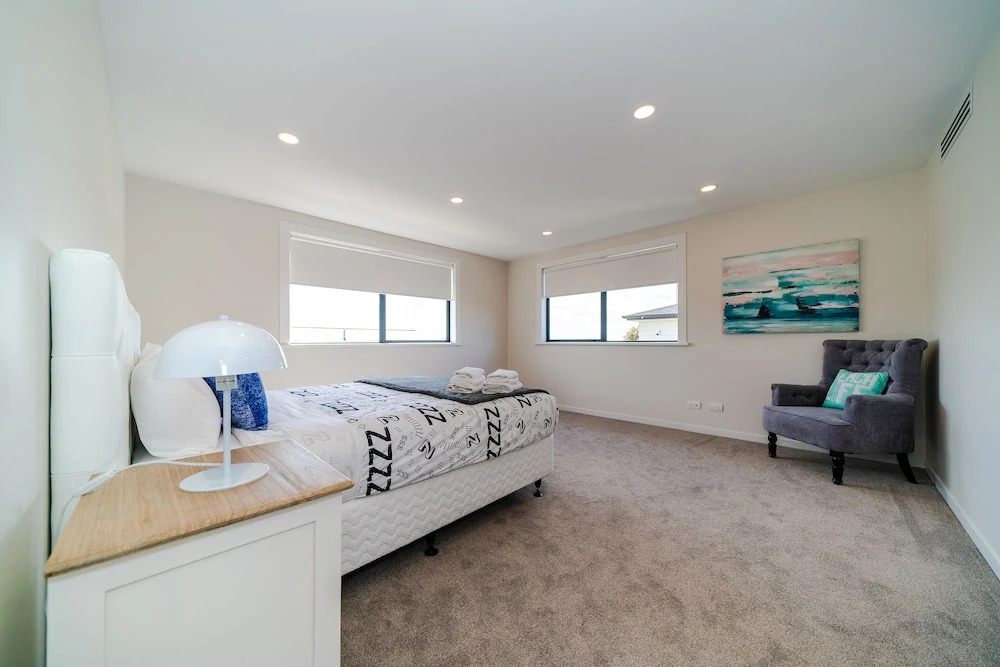 Greenlane Premium 4 Bdrm Vacation Home