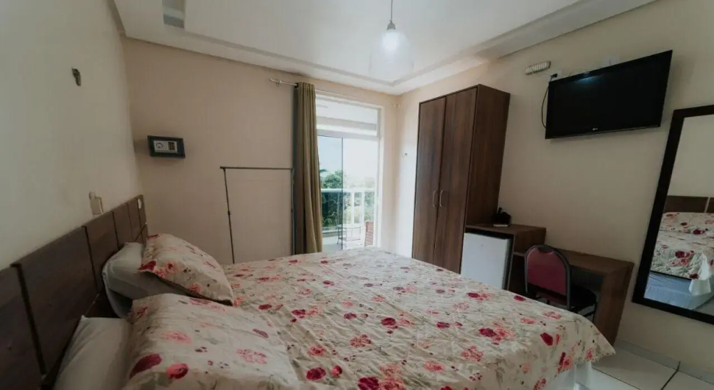 Hotel Borari