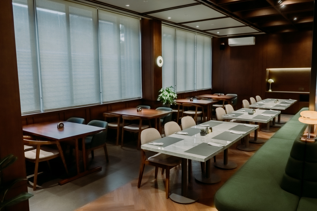Jiro Hotel