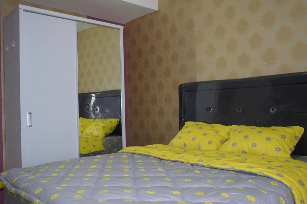 Roomku at Bassura City Apartment