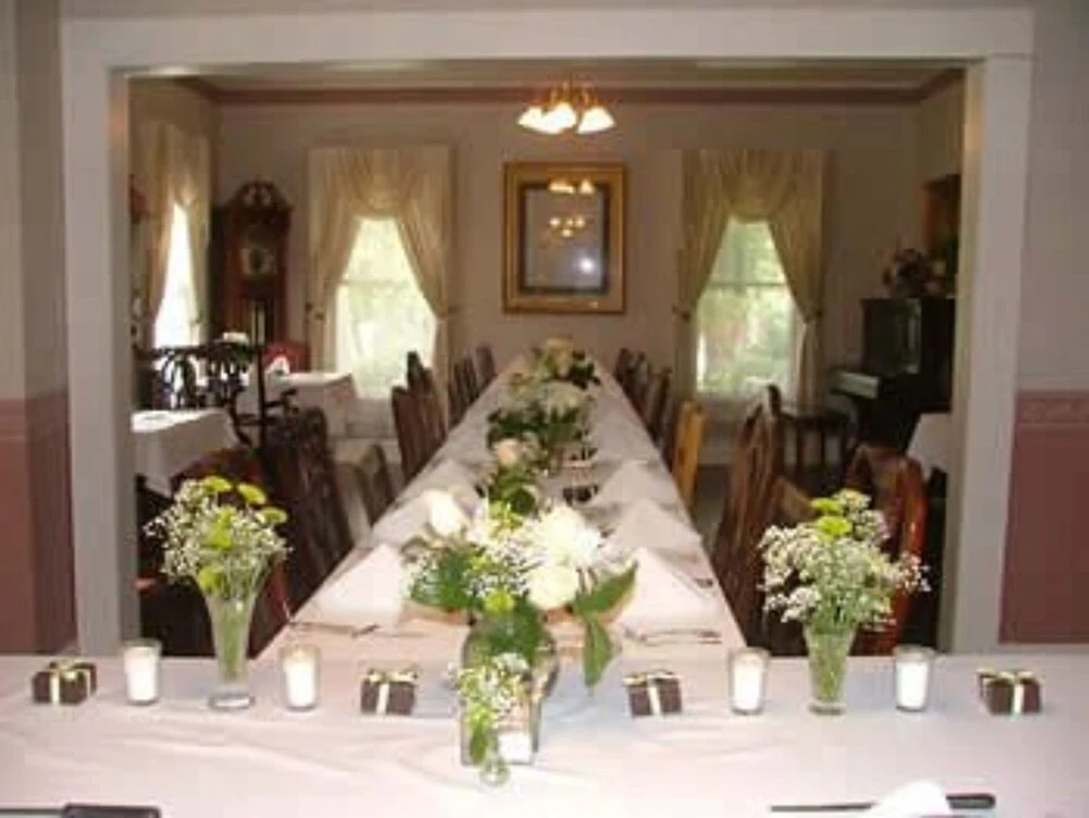 Thee Hubbell House