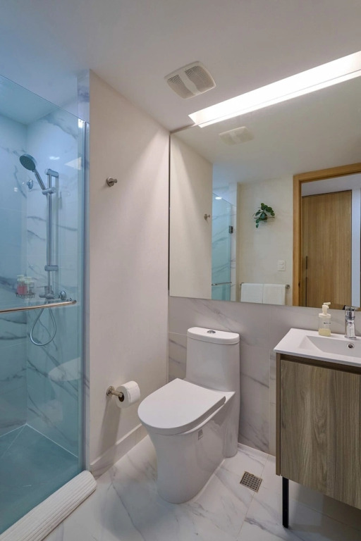 2BR The City Center Dtown Pool Gym Nearcecilip
