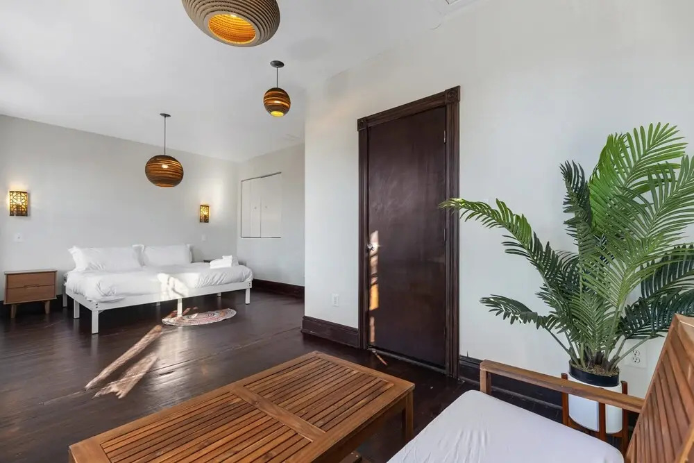 3 br Historic Home Nestled Btw Petworth Cohi