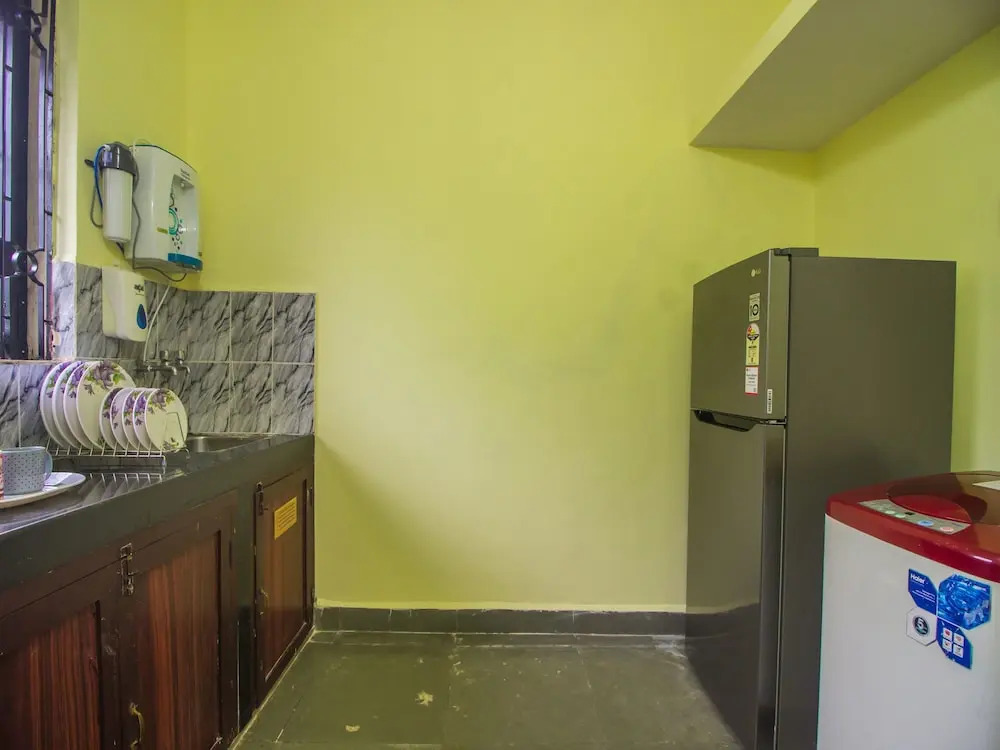 OYO 17115 Home Spacious Stay Morjim Beach