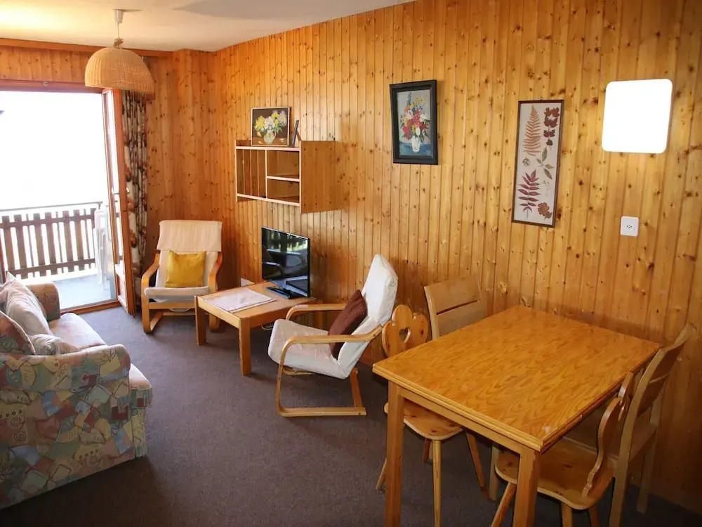 Apartment With Quiet Atmosphere