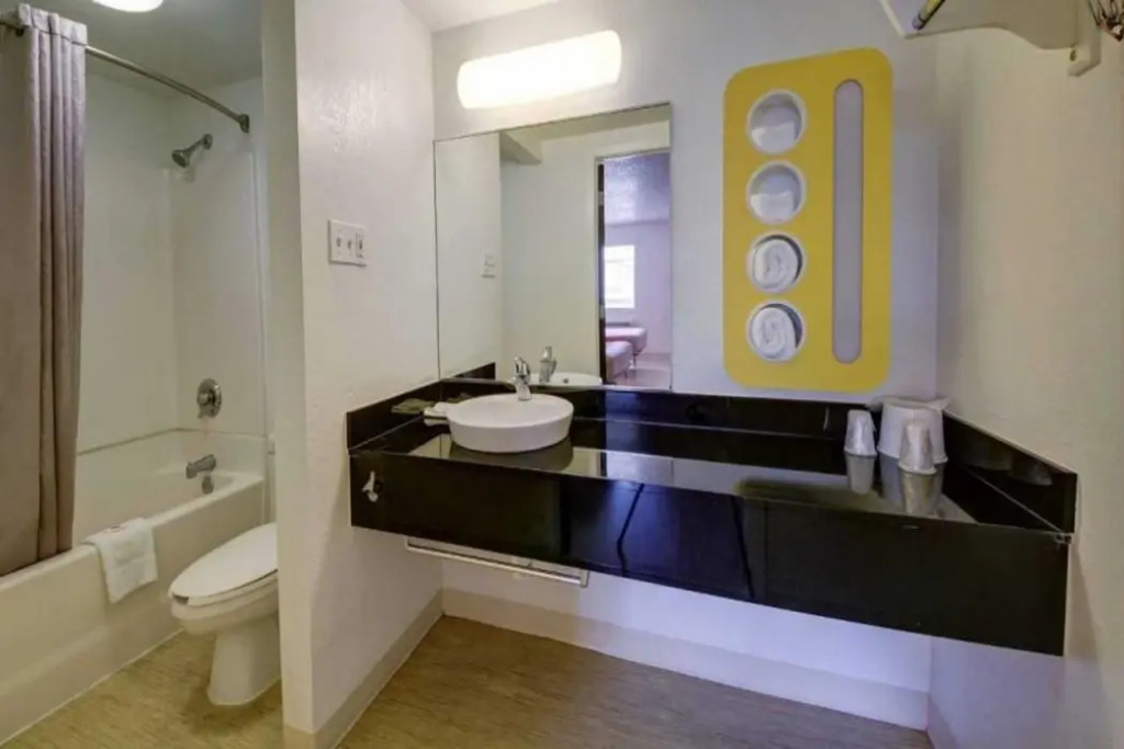 Motel 6-San Antonio, TX - Downtown - Market Square