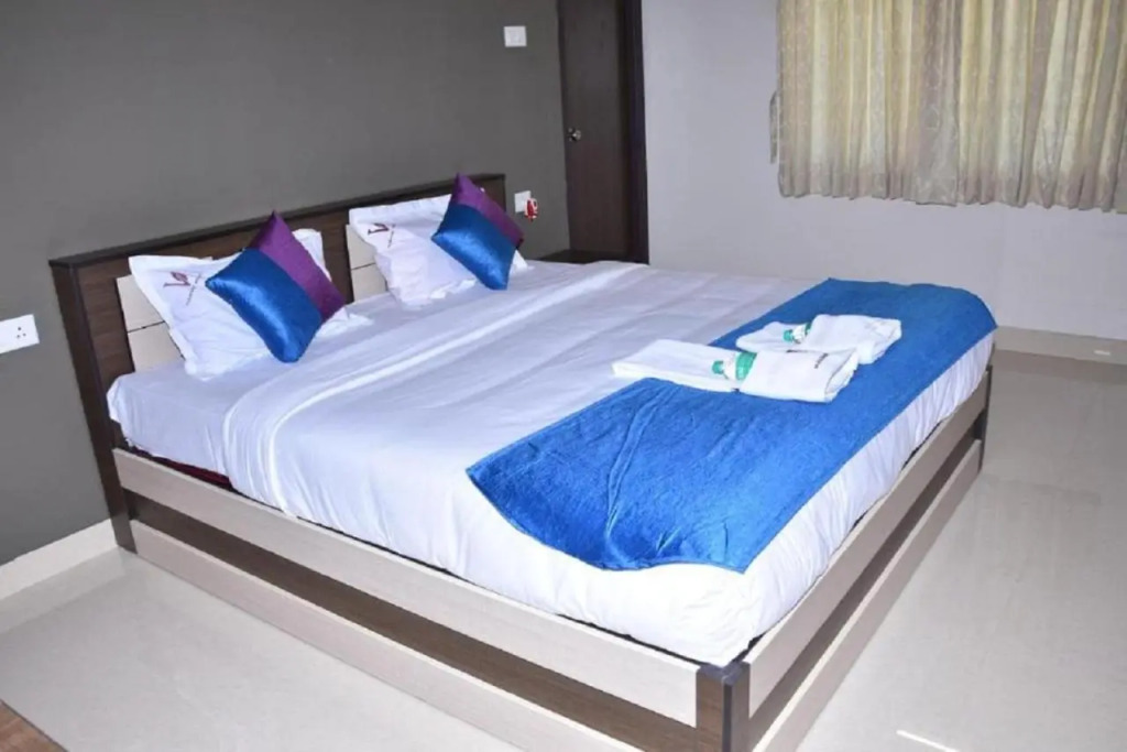 Viswa Residency by Azalea