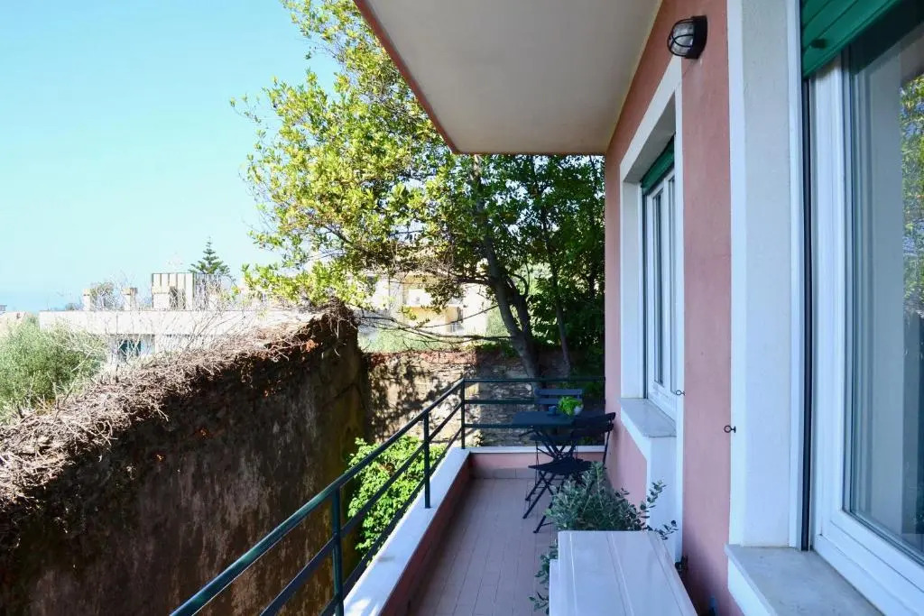 Cosy Home Riviera Wi-fi, AC, terrace 3 BDR
