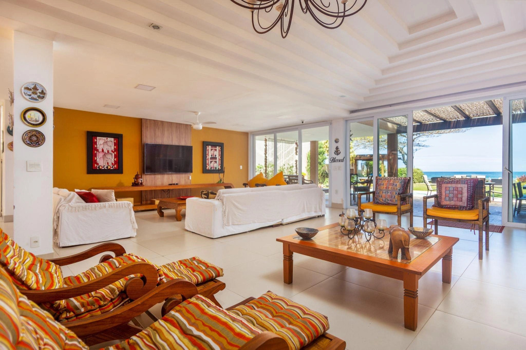 Mansão Pé na Areia da Praia de Geribá com Seis Suítes Por Luxury Rentals