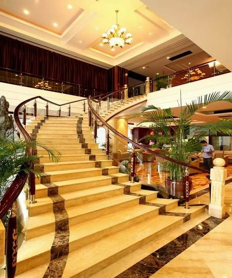 Hangzhou Westlake Golden Plaza Hotel
