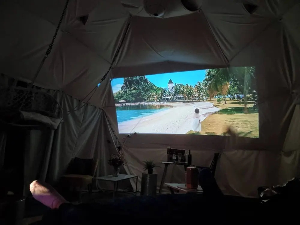 Romantic Lakeview Dome