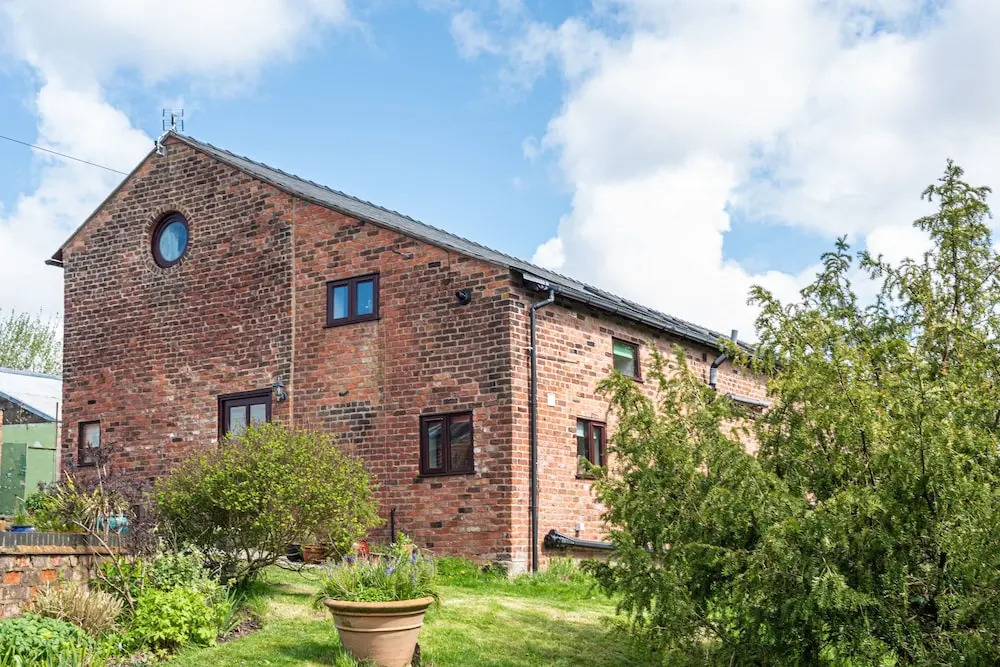 Brook Farm Barn