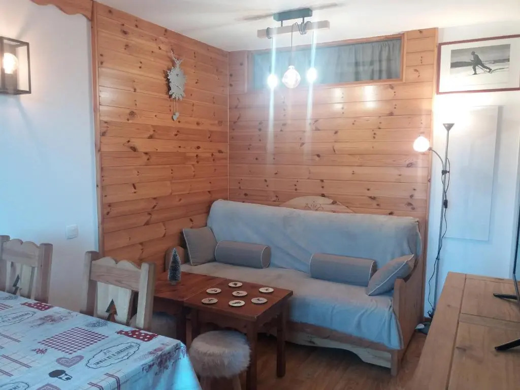 Chaleureux appartement au cœur des Orres 1800