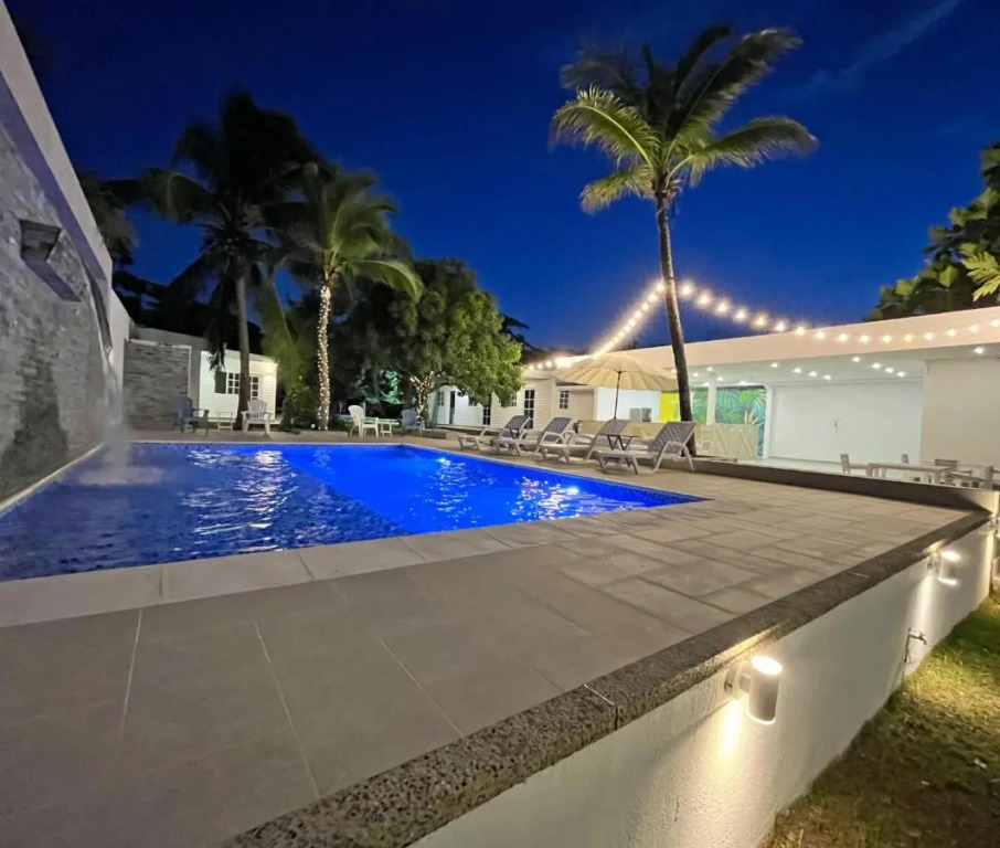 Zaba Beach House