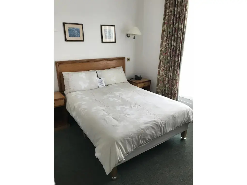 Taylors Hotel