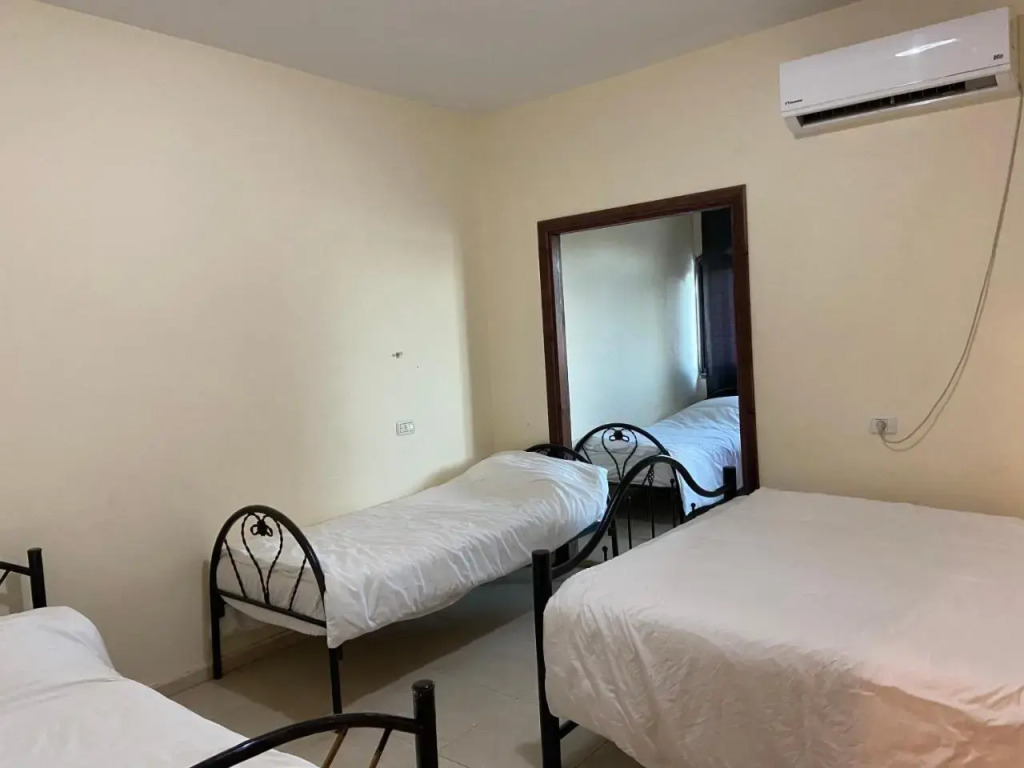 Jericho Waleed's Hostel