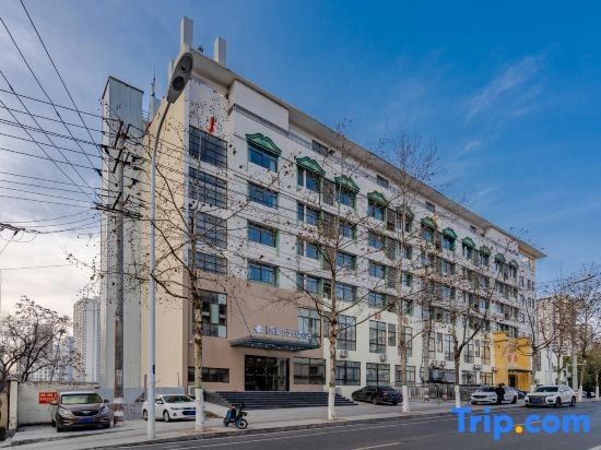 Pebble Hotel (Hefei Luyang MixC Zhenghe Subway Station)