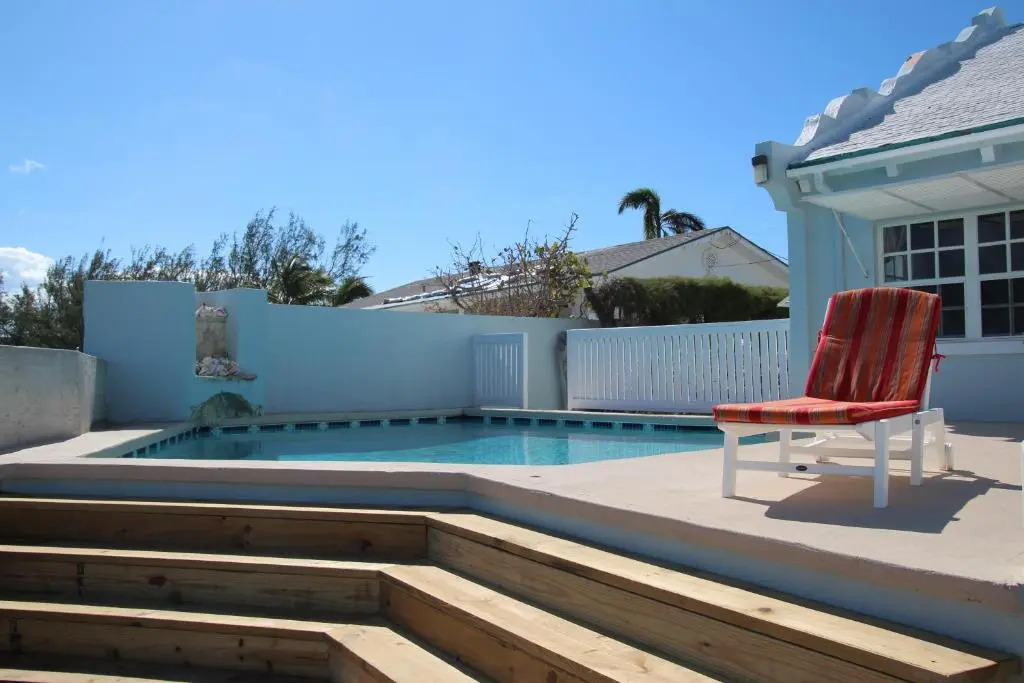 Waters Edge Villa - Oceanfront with Private Pool