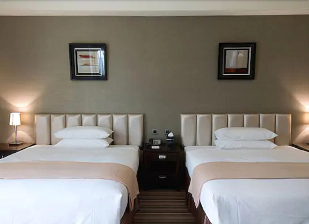 Urban Hotel 33