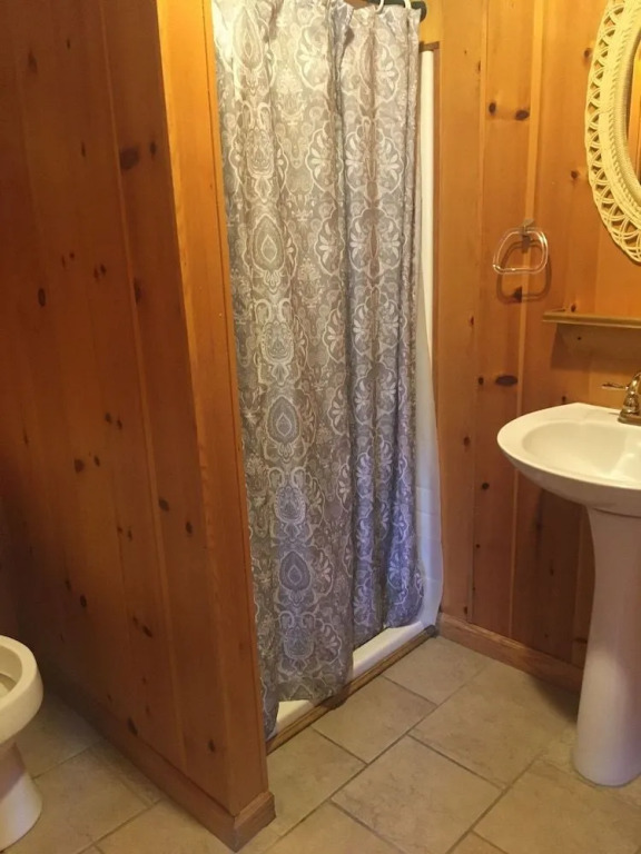 Lago Linda Hideaway Camp