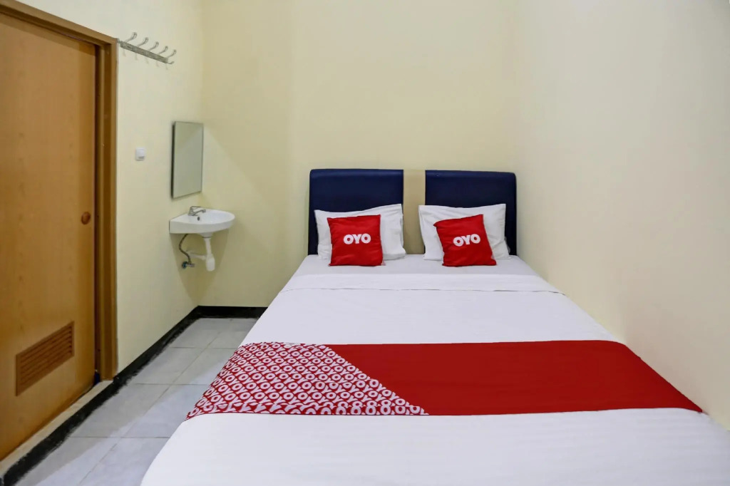 RedDoorz near Kelapa Gading
