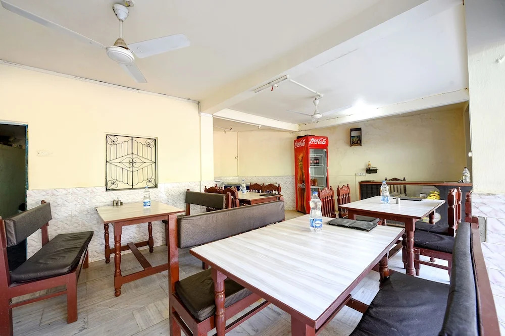 Fabhotel Kempty Lake Resort