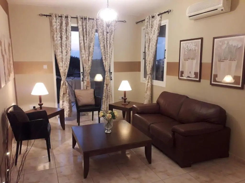 Beautiful Apartment With Pool in Paphos, Cyprus